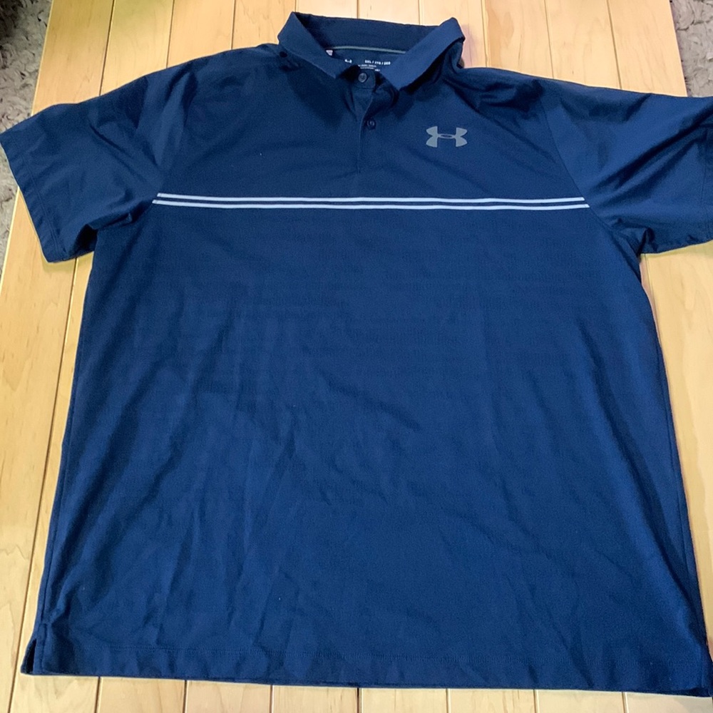 Men’s XXL under armor golf shirt. NWOT. GREAT CONDITION!!!